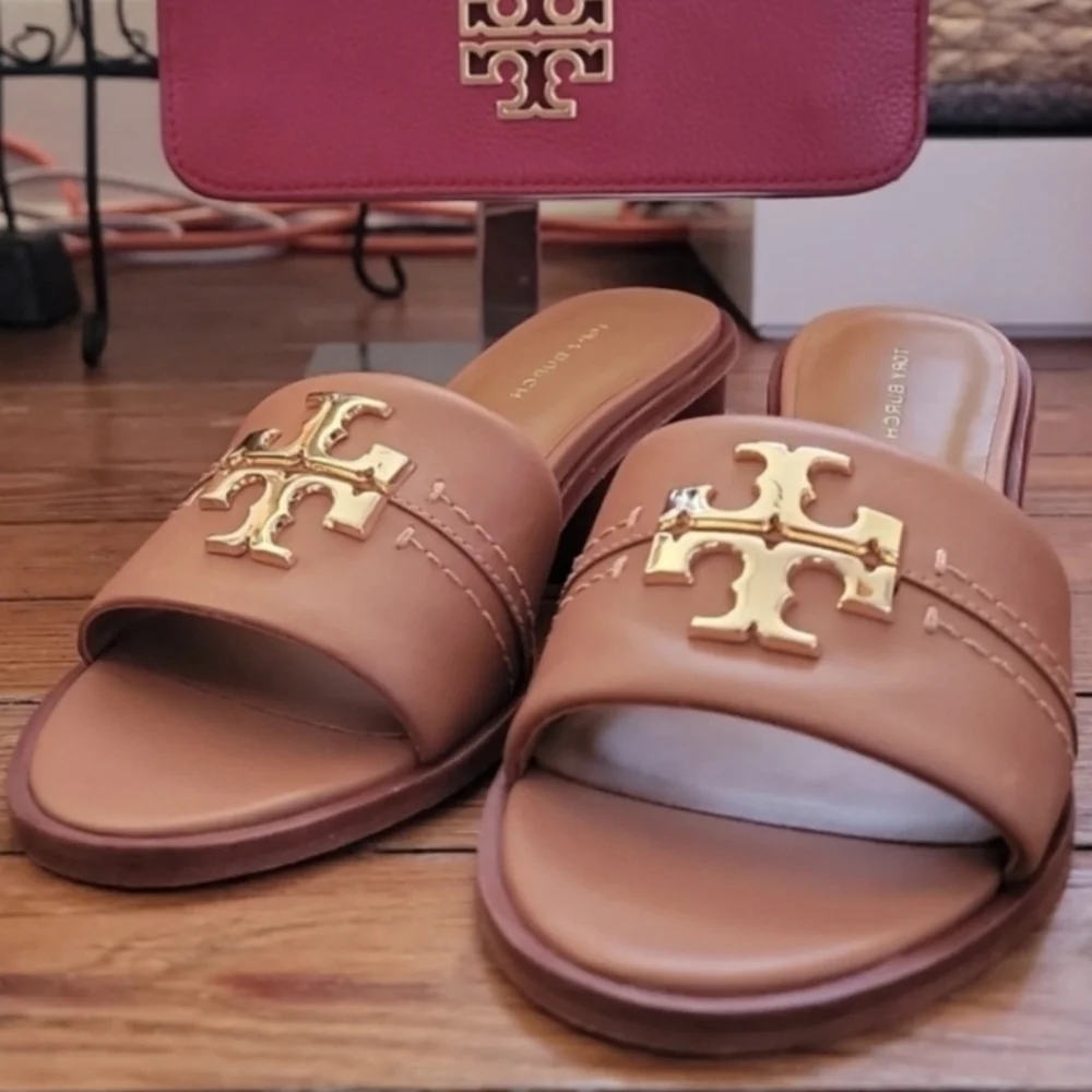 ⭐️Tory Burch womens Peep-toe Tan Slide Sandals with Gold Logo - Picture 6 of 16